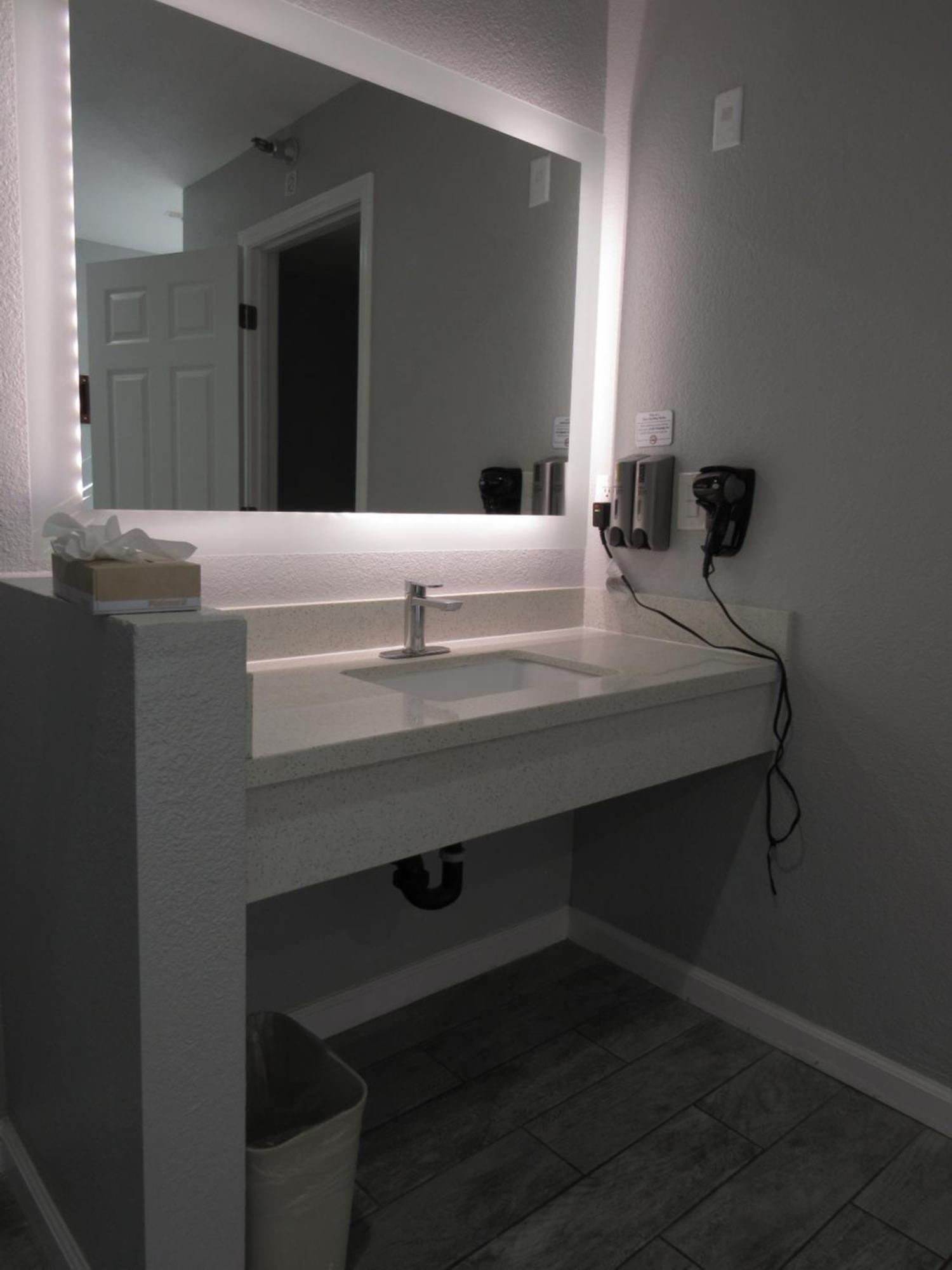 Capri Suites Anaheim Quarto foto